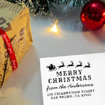 Returadressen Fold Santa Reindeer God jul Självfärgande Stämpel<br><div class="desc">Anpassa enkelt anpassningsbarna Fold Santa Reindeer God jul Returadress som självsvärtande gummi frimärke med ditt eget namn och adress. Om du vill anpassa gummimallen klickar du på "Anpassa den här frimärket" och ändrar texten i rutorna. Finns i 9 olika färger och 6 storlekar. Se din design på bildskärmen så nära...</div>