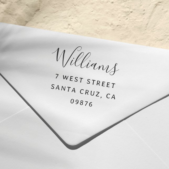 Returadressen Modern Script Family Namn Stämpel (Rubber Stamp Mock-up)