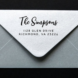 Returadressen Retro Script Family Namn Självfärgande Stämpel