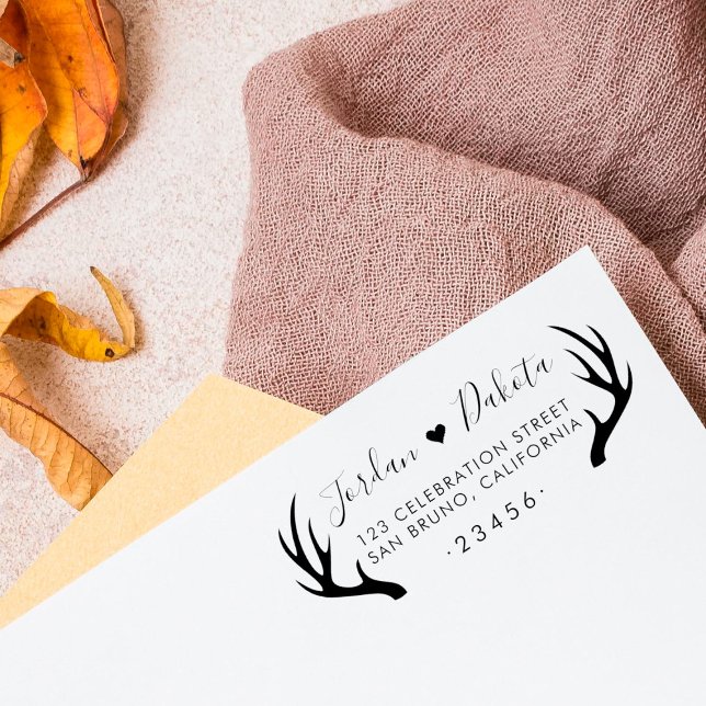 Returadressen Rustic Antlers & Cute Heart Bröllop Stämpel (Skapare uppladdad)