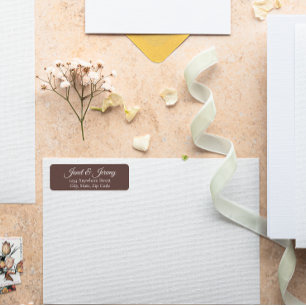Returadressen Taupe Stylized Namn Bröllop Returadress Etikett