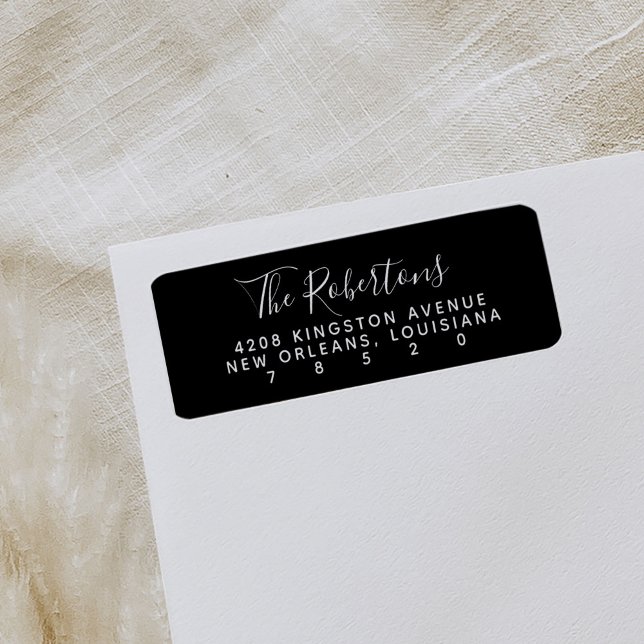 Returetiketter i Black Script Namn Returadress Etikett (Black modern minimal script return address labels.)