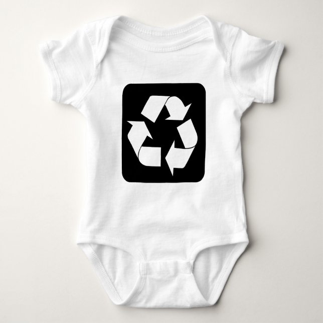 Returtecken - svart tee shirt (Framsida)