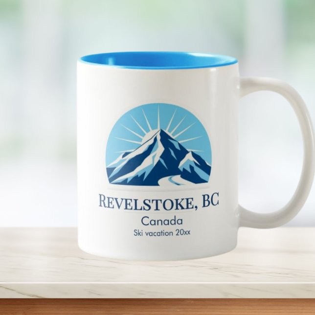 Revelstoke BC Kanada skidortssouvenir Två-Tonad Mugg (Skapare uppladdad)