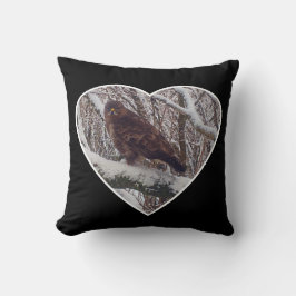Reversible Buzzard on Snowy Gren in Heart Kudde