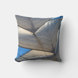 Reversible Frakt Sails on a Pillow Kudde