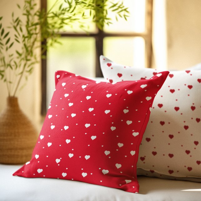 Reversible White & Red Hearts Mönster Kudde (Skapare uppladdad)