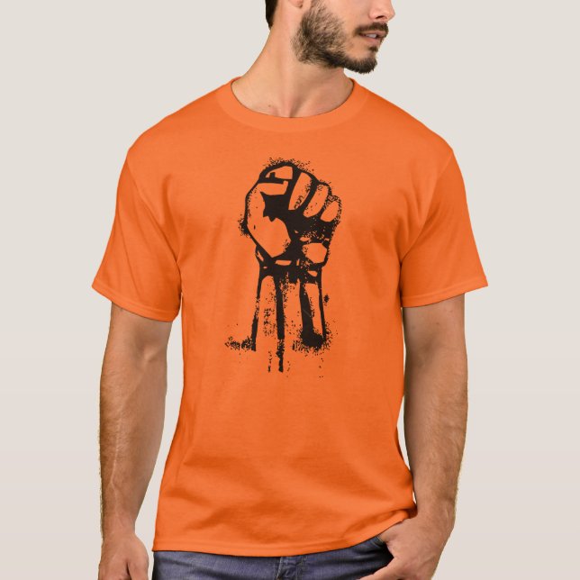 revolutionnäve tee (Framsida)