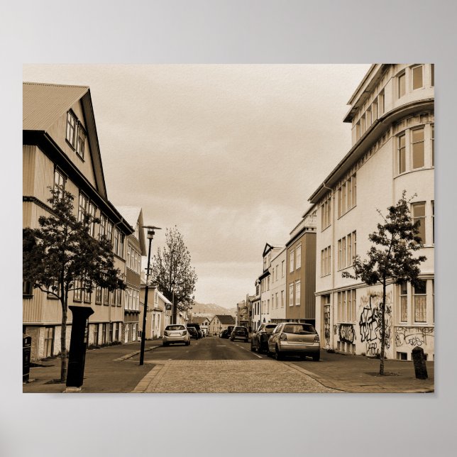 Reykjavik Island Street Scene Sepia Poster (Framsidan)