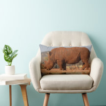 Rhino med lera på hudfoto
