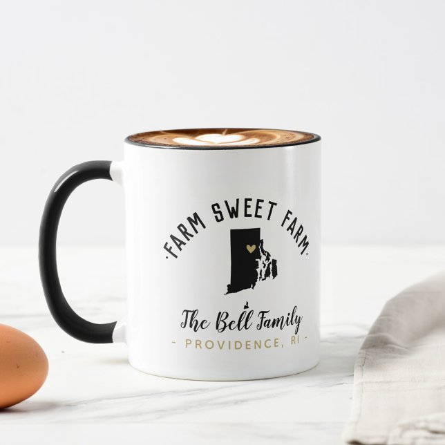 Rhode island Farm Sweet Farm Family Monogram Mugg (Skapare uppladdad)