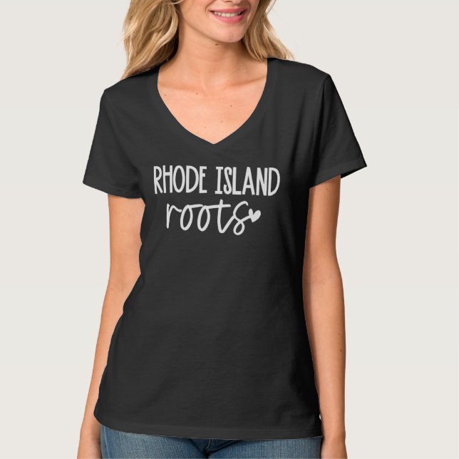Rhode island Home Roots State Heart T Shirt (Framsida)