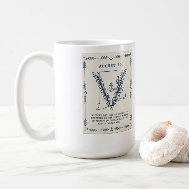 Rhode Island Victory Day | WWII-minnesskopp Kaffemugg (Med munk)