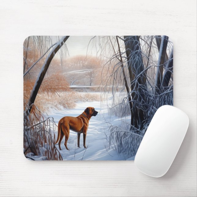 Rhodesian Ridgeback Let It Snow Jul Musmatta (Med mus)
