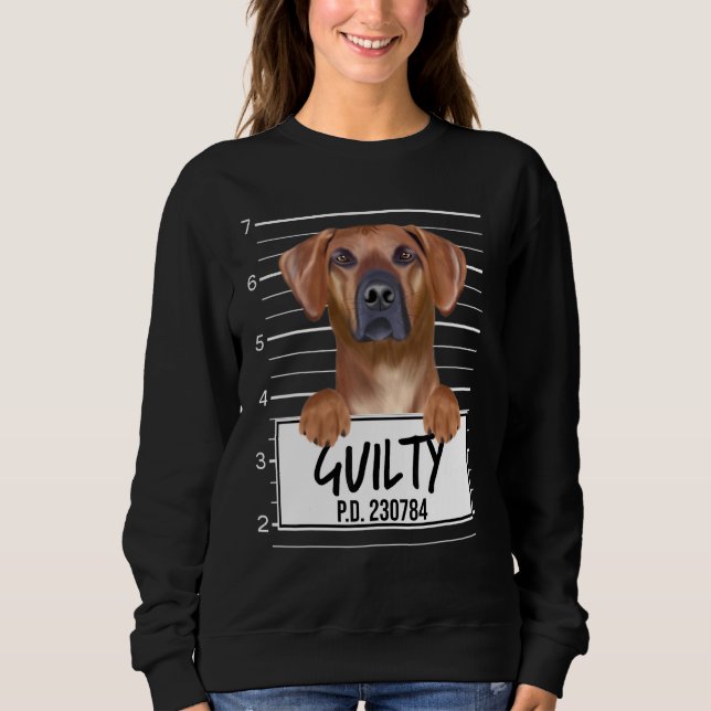 Rhodesian Ridgeback Mugshot Guilty Hund T Shirt (Framsida)