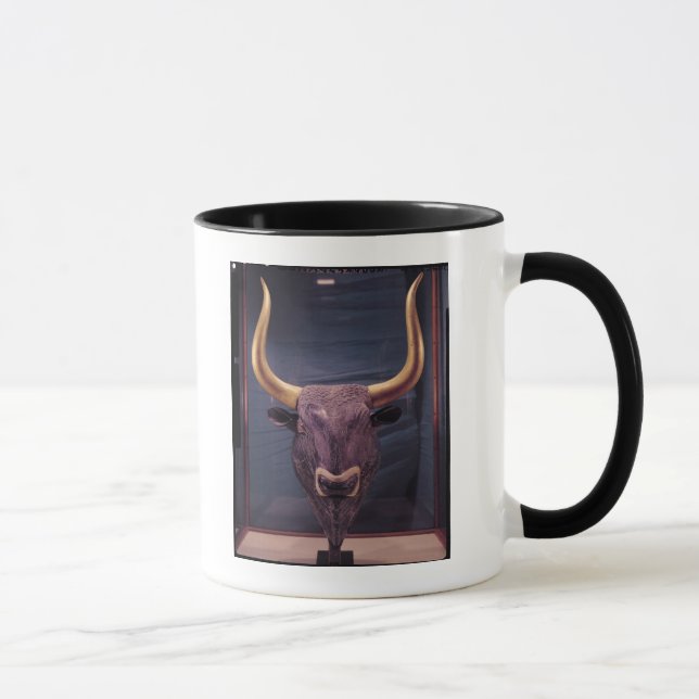 Rhyton i forma av en tjur huvud, mugg (Höger)