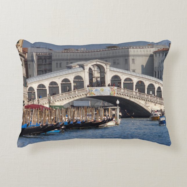 Rialto Bridge Venice Italien Prydnadskudde (Framsidan)