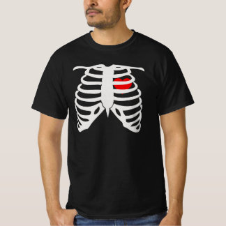 Rib cage-hjärta t shirt