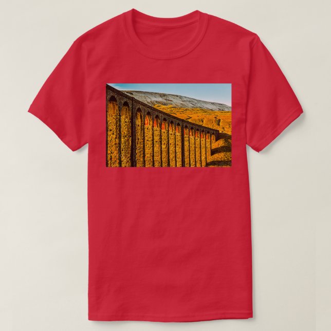 Ribblehead Viaduct och Whernside T Shirt (Design framsida)