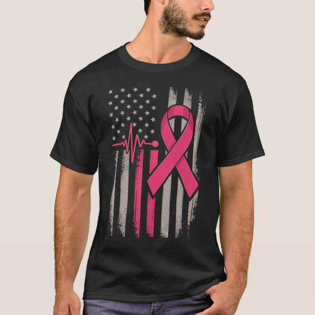 Ribbon Breast Cancer - stressad amerikansk Flagga  T Shirt (Framsida)