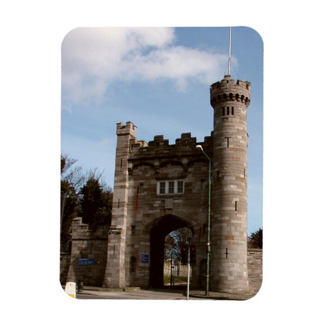 Richmond Torn antiken Dublin grind Magnet (Vertikal)