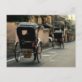 Rickshaws på gatorna av Kyoto i Japan Vykort