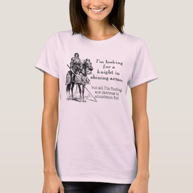 Riddare i skinande rustning Rollig skjorta T-shirt (Framsida)