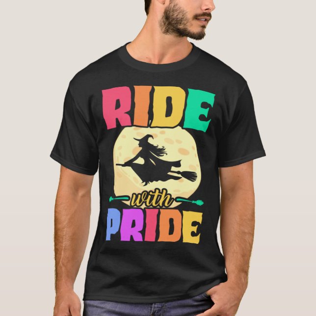 Ride With Pride LGBT Gay Pride Halloween Party Wit T Shirt (Framsida)