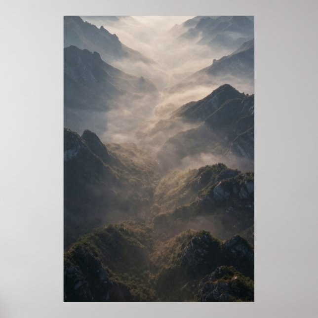 Ridge lines dissolving into morning fog. Soft and  Poster (Framsidan)