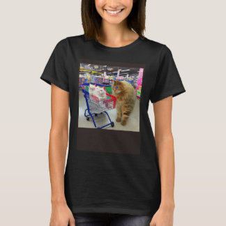 Ridiculous Weird Cats Going Shopping Strange Kitte T Shirt