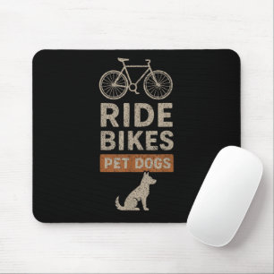 Ridiga Cyklar Knulla Hundar Roligt Cykling Hundäls Musmatta