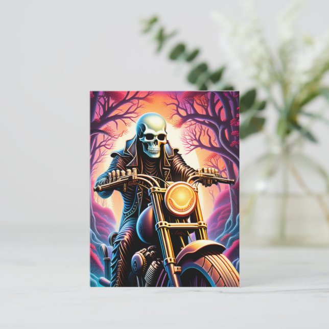 Riding genom grenar intervävt vykort (Stående Fram)