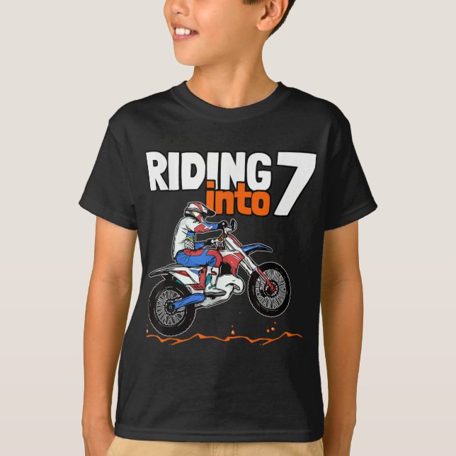 Riding in i 7 Dirt Bike 7 Years Old Motocross Bir T Shirt (Framsida)