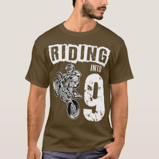 Riding in i 9 år Old 9 Birthday Boy Dirt Bike T Shirt