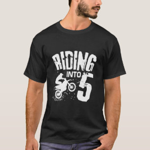 Riding in to 5 Funny Dirt Bike Femte födelsedagen T Shirt