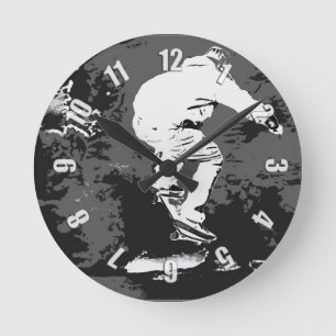Riding the Storm-Skateboarder Round Clock Rund Klocka
