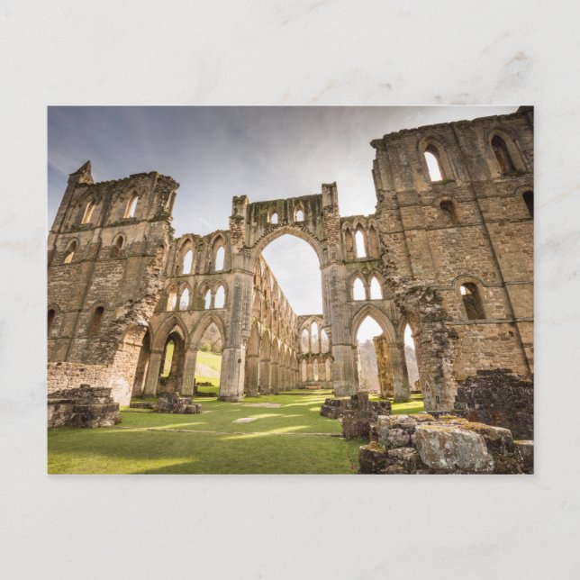 RIEVAULX ABBEY, NORTH YORKSHIRE, UK VYKORT (Framsida)