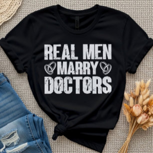 Riktig Manar Marry Läkare Funny Doktor-uppskattnin T Shirt