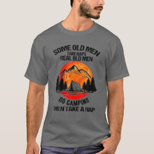 Riktigt gammal Manar går och kämpar och tar en N T Shirt