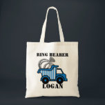 Ring Bearer Lastbil Blue Tygkasse<br><div class="desc">Unga pojkar kärlek lastbilar,  och det blå lastbil är särskilt för Ring Bearer. Lägg till hans namn och fyll den med roligt godis. Det är ett underbart tack för din favoritkille.</div>