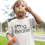 Ring Bearer Tuxedo T Shirt<br><div class="desc">personlig med ring och namn</div>