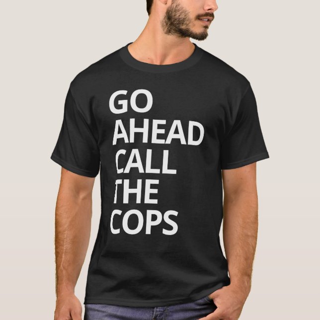 Ring Polisen T Shirt (Framsida)