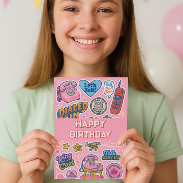 “Ring Ring! Flicka Glad födelsedag  Kort (Teen girl smiling and holding pink retro birthday card with vintage phones, speech bubbles,)