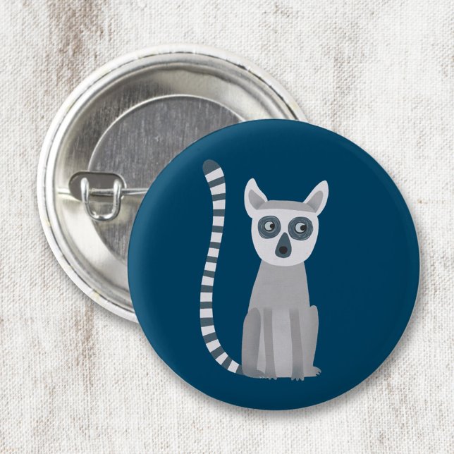 Ring Tailur Lemur Knapp (Fun ring tailed lemur button for wildlife and animal lovers)
