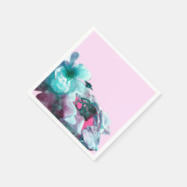 Ringar med vit ros petals pappersservett