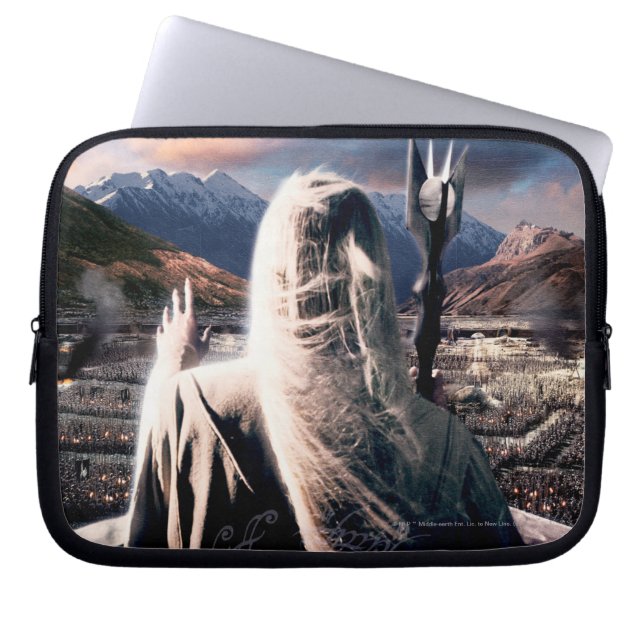 RINGAR: TSaruman Movie Poster Laptop Sleeve (Framsidan)