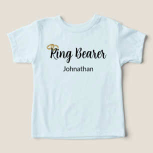 Ringinnehavarskript Guld Bröllop Ringar Boy's Namn T Shirt