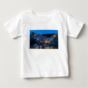 Riomaggiore på natten Cinque Terre Liguria Italien T Shirt