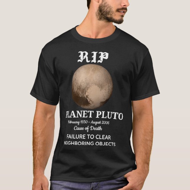 RIP Planet Pluto Essential T Shirt (Framsida)