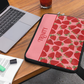 Ripe Red Strawbär på Rosa Personlig Laptop Fodral